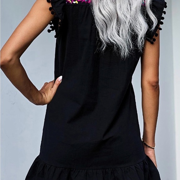 Floral Embroidered Black Dress - Picture 3 of 3